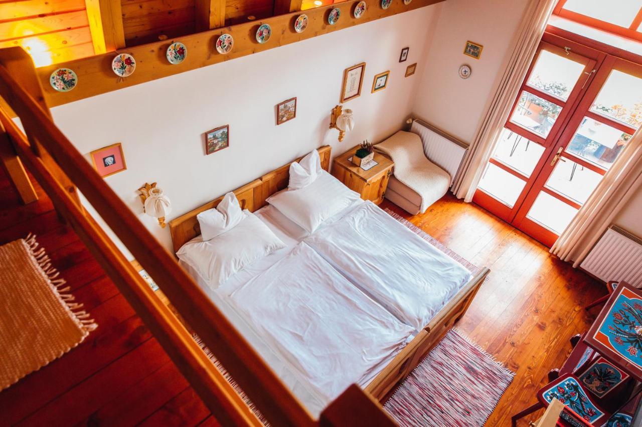 Bagoly Pincesor Fogado Bed & Breakfast Pecs Exterior photo